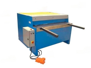 Электромеханическая гильотина FABTEC Q11 3x2050