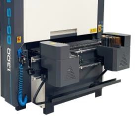 Baromak 1300 BS-S PRO  Шлифовка торцов деталей Шлифование кромок с помощью встроенной станции для шлифования кромок с правой и левой сторон на входе в станок 