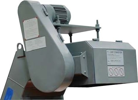 NINGBO BLIN MACHINERY BL-S205SY  Бак для СОЖ Отдельный бак для СОЖ  Для обеспечения стабильной работы машины резервуар для СОЖ удален от объектов с повышенной отдачей тепла  Большой бак охлаждающей жидкости обеспечивает удобство при удалении струж...