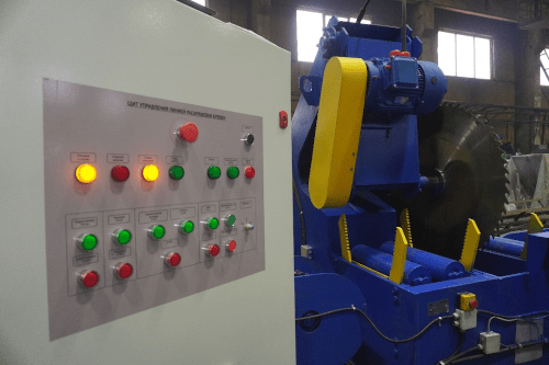 EcoWood LCC-1100  Шкаф управления  Интуитивно понятный шкаф управления  Возможно исполнение с подогревом для особо холодных условий 