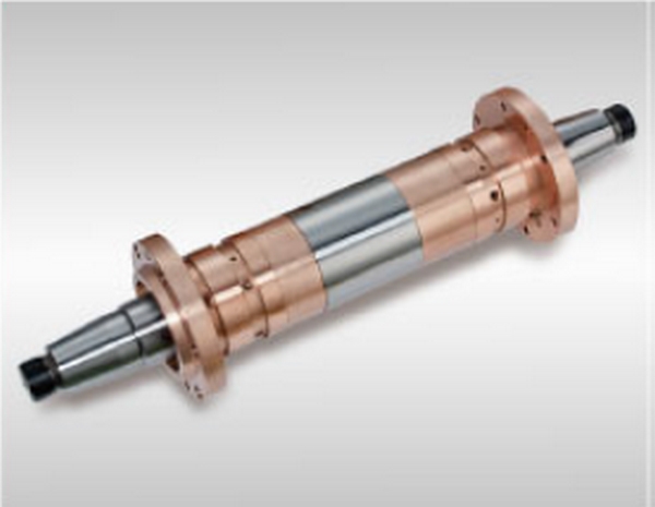 Spitzen SOG-2040  Шпиндель шлифовального круга  Изготавливается из никель-хром-молибденового сплава марки SNCM-220, проходят процесс закалки ТВЧ, затем процесс выдержки при температуре -180 градусов на протяжении 24-х часов и только потом процесс ...