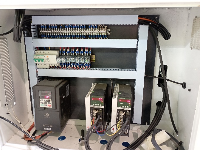 EcoWood Round Master  Электрошкаф  Высоконадежные электрокомпоненты гарантируют стабильную и бесперебойную работу станка 